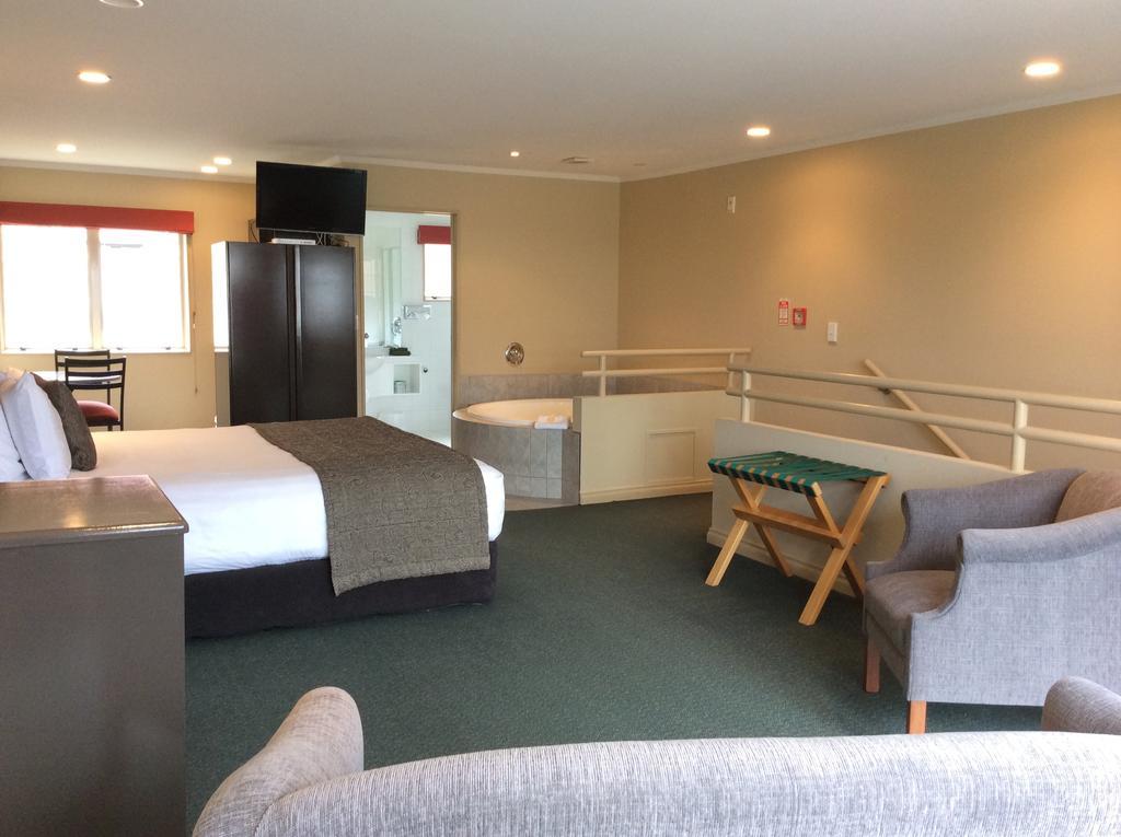 Cornwall Motor Lodge Palmerston North Eksteriør billede