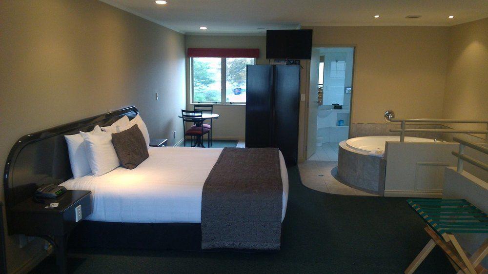 Cornwall Motor Lodge Palmerston North Eksteriør billede